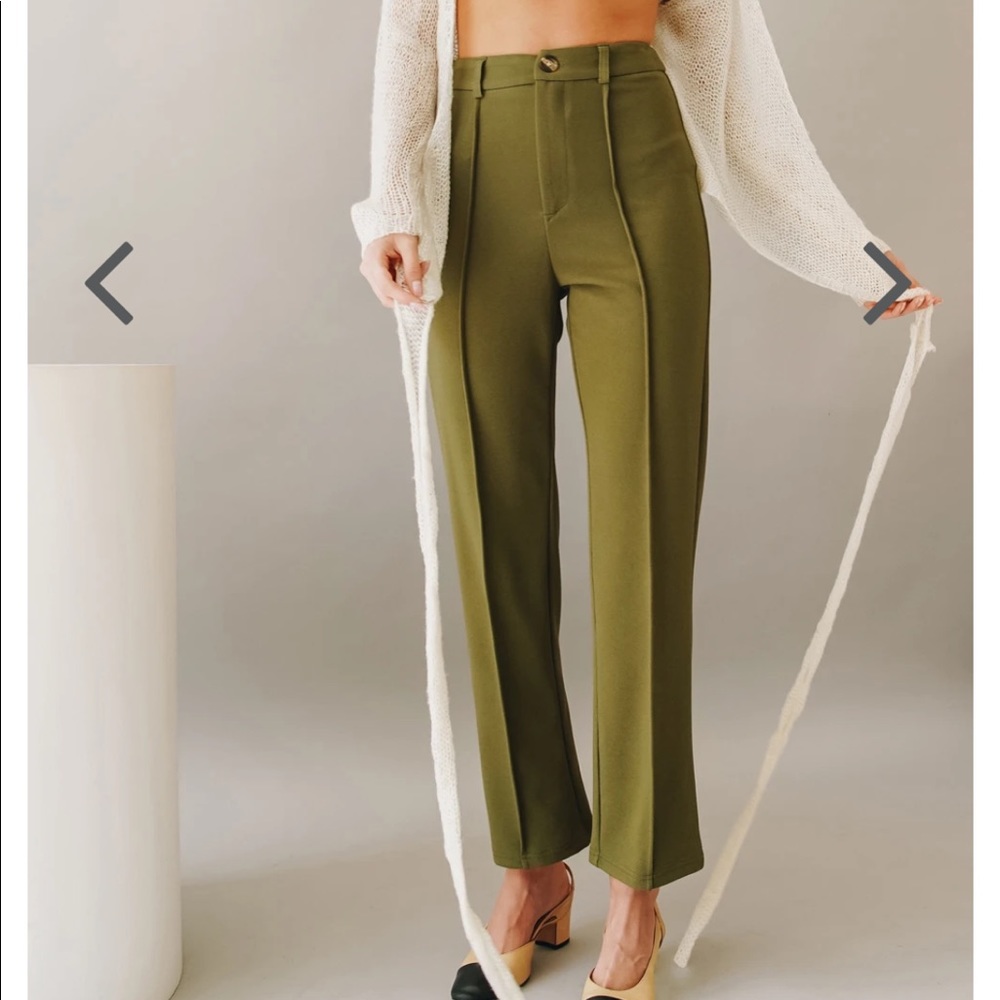 Verge Girl In My Element Pants NWT AU 8